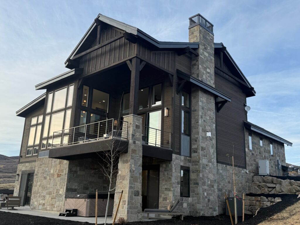 About us - Trusted Exterior Experts – 30 Years | Elite Custom Exteriors